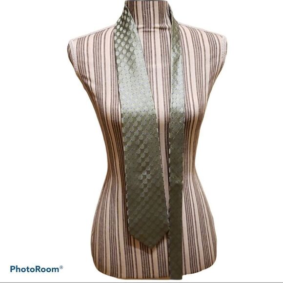 MICHAEL Kors Tie  - Picture 1 of 4